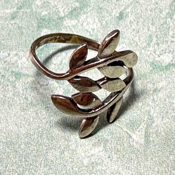 .925 sterling silver leaf wrap ring vines size 7 - Picture 1 of 6